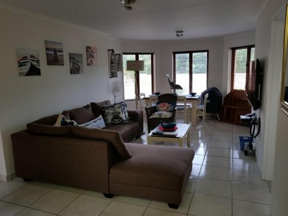 Whalesong Plettenberg Bay - Photo5