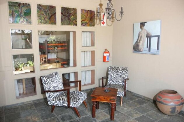 African Root Guest House - Photo4