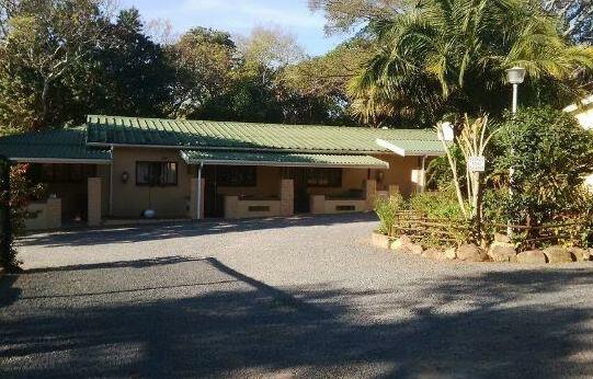 Far Horizon Lodge