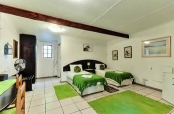 Amanzi Guest House Port Elizabeth - Photo5