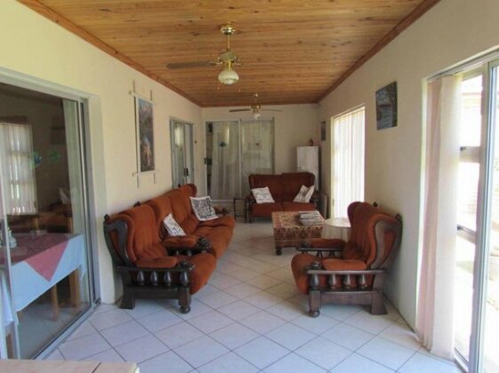 Blue Horizon Bay Guest House - Photo2