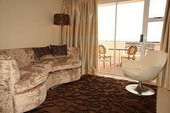 Kings Apartment Hotel Port Elizabeth - Photo4