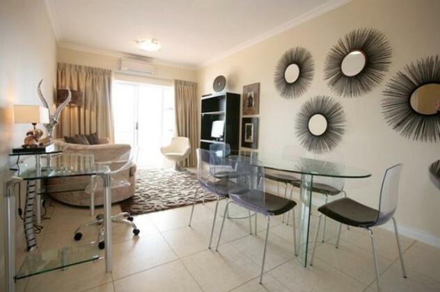 Kings Terrace Hotel - Photo3