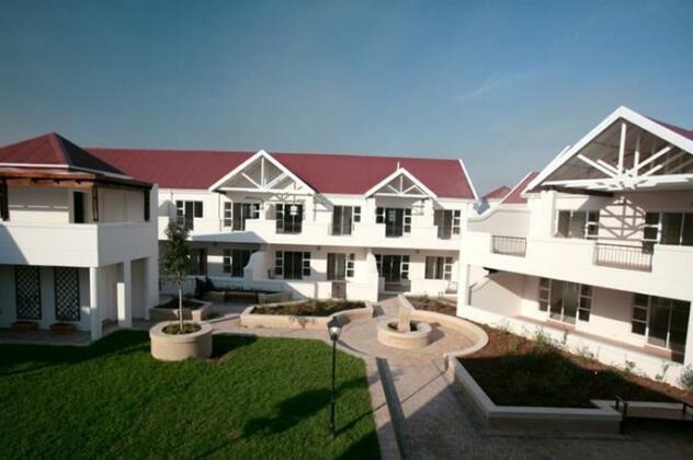 Kings Terrace Hotel - Photo4