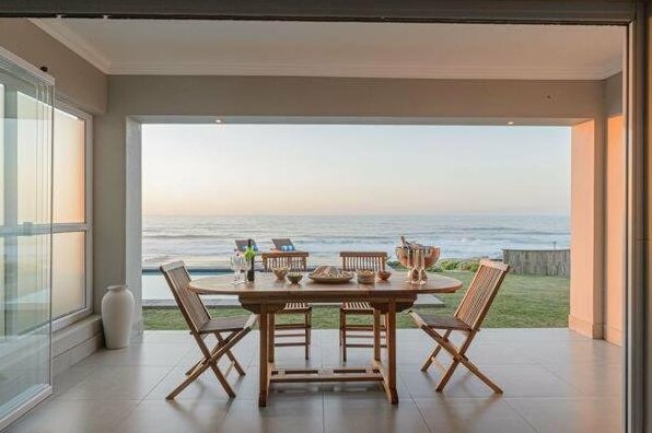 Ocean Breeze Port Elizabeth - Photo2