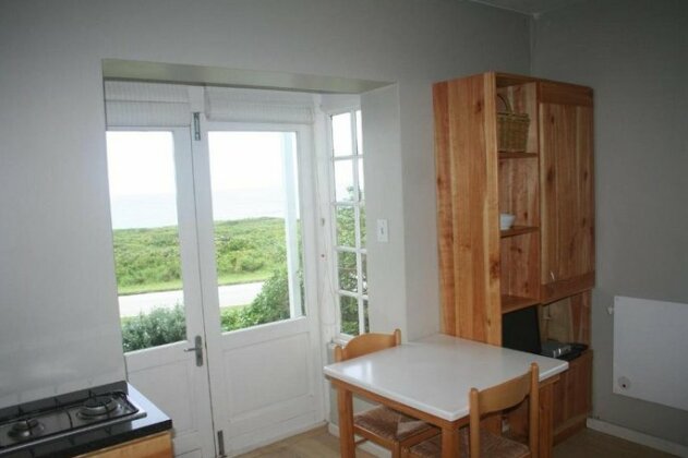 Pebbles Beach Cottage - Photo5