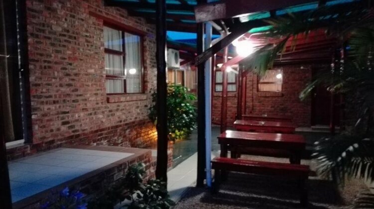Rainbow Guest House and Tours - Photo3