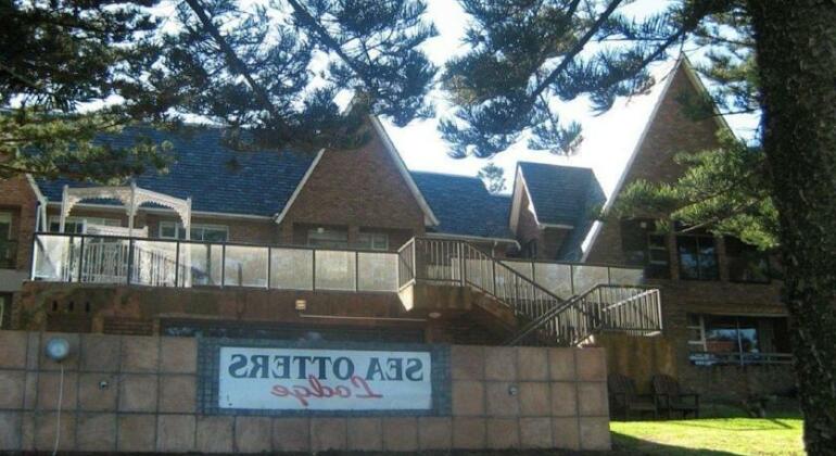Sea Otters Lodge