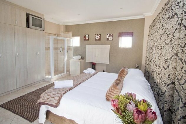 The Englander Guest House - Photo3
