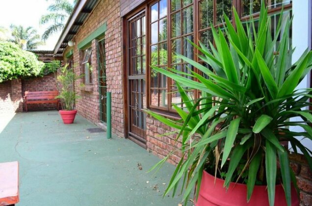 The Garden Lodge Guest House - Photo3