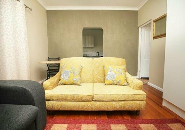 Yellowwood Guesthouse - Photo4