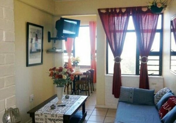 302 Riviera - Photo3