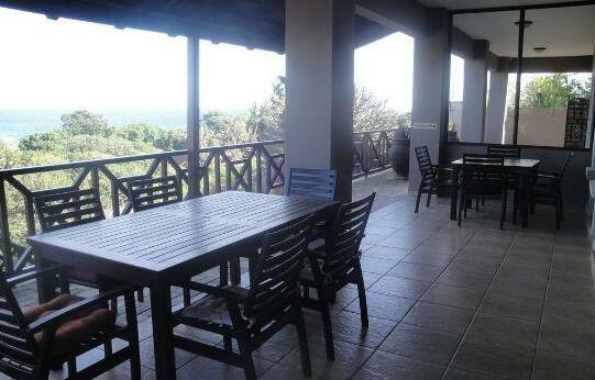 Lombok Lodge - Photo2