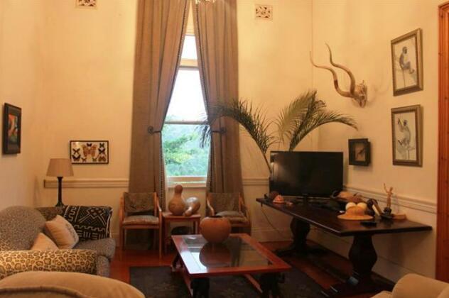 Royston Hall Guesthouse - Photo4