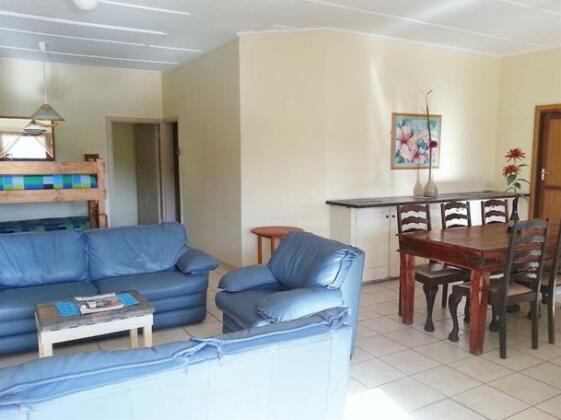 The Tweni Waterfront Guest Lodge - Photo2