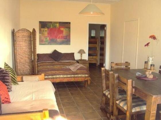 The Tweni Waterfront Guest Lodge - Photo4