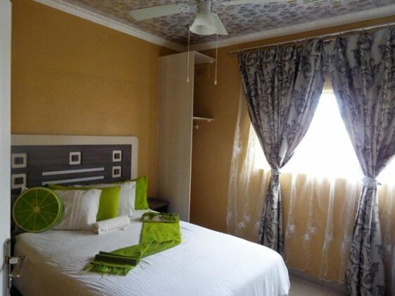 The Whitehouse Port Shepstone - Photo5