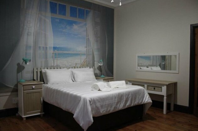 Thurston's Beach House Retreat - Photo5