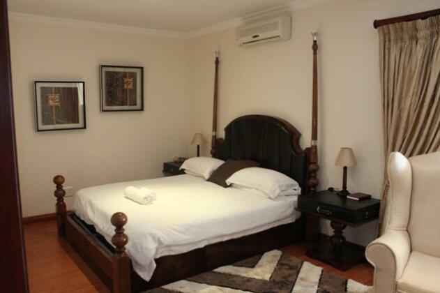 Firstguesthouse - Photo2