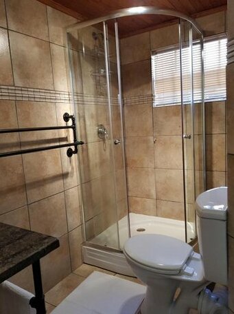 Kington Guest Suite - Photo5