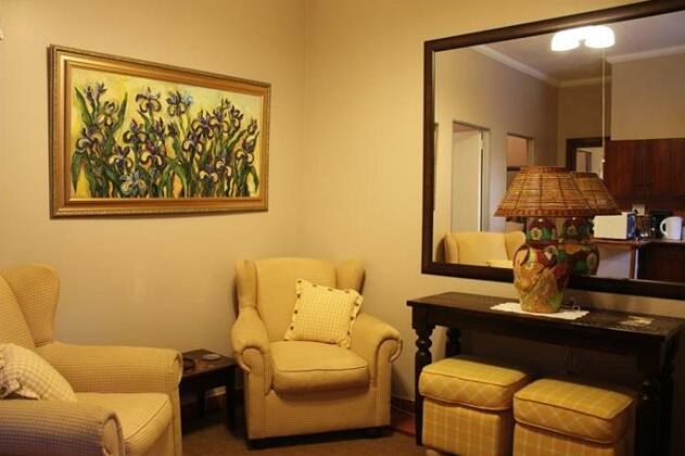 Mirisas Guesthouse - Photo2