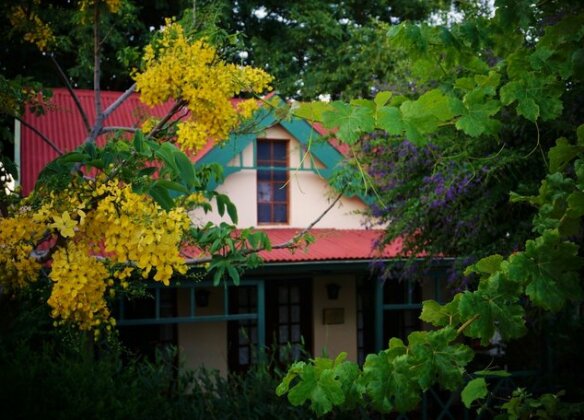 Petal Faire Cottage