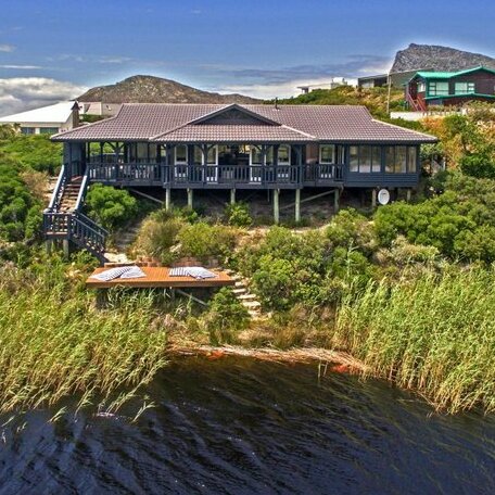 Moon River House Pringle Bay
