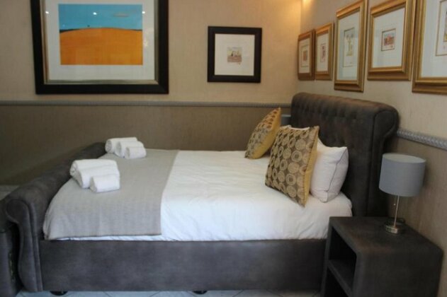 Romans Rest Guest House - Photo2