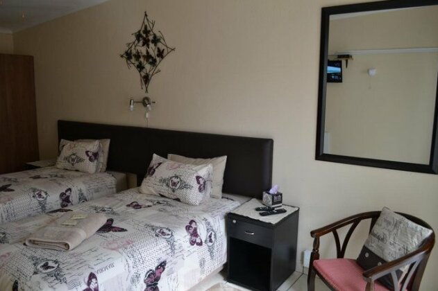 Alpine Bed and Breakfast - Photo3