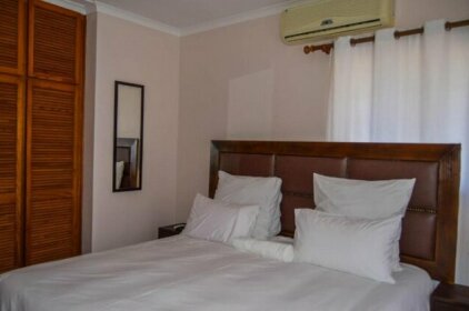 Emangunini Bed & Breakfast