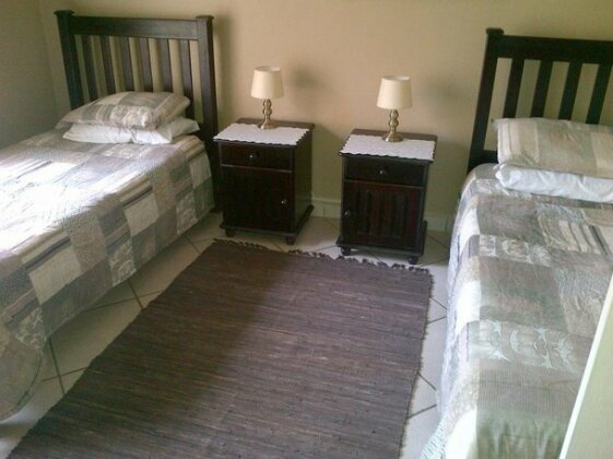 Petes Place Richards Bay - Photo5