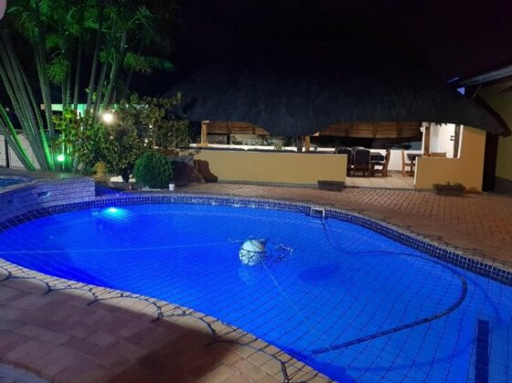 Ushaka Bed and Breakfast Richards Bay - Photo2
