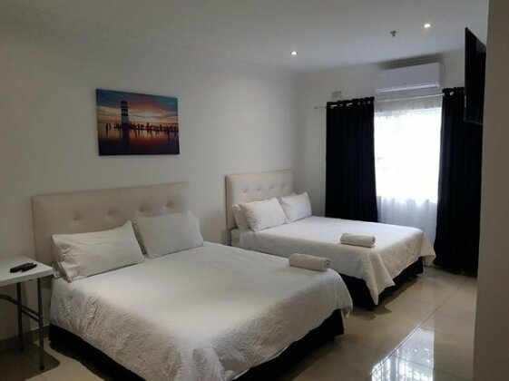 Ushaka Bed and Breakfast Richards Bay - Photo4