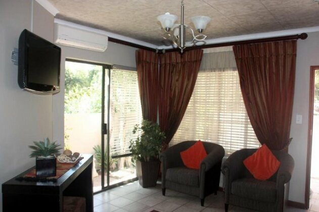 Crystal Sands Guesthouse - Photo4