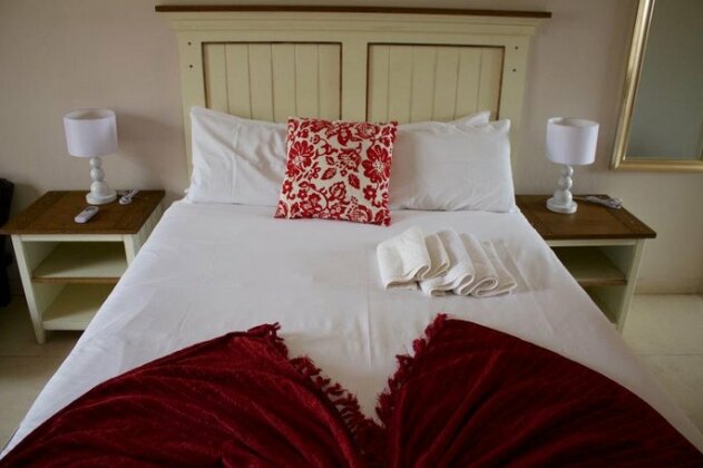 Divine Guest Lodge - Photo3