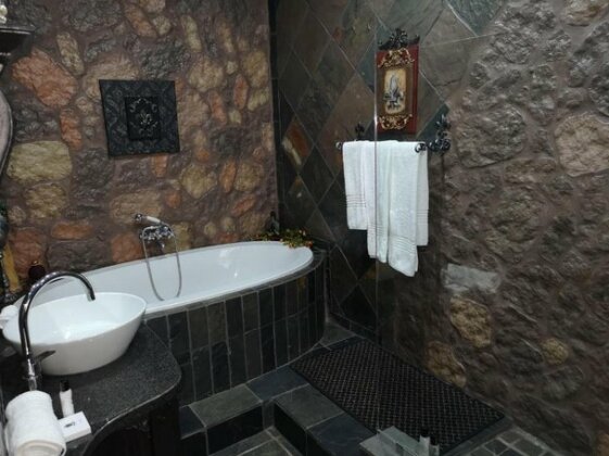 Excalibur Boutique Hotel - Photo3