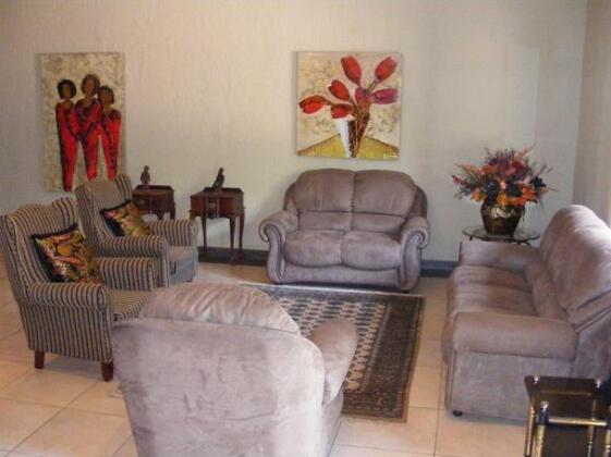 Gracepoint Guesthouse - Photo4