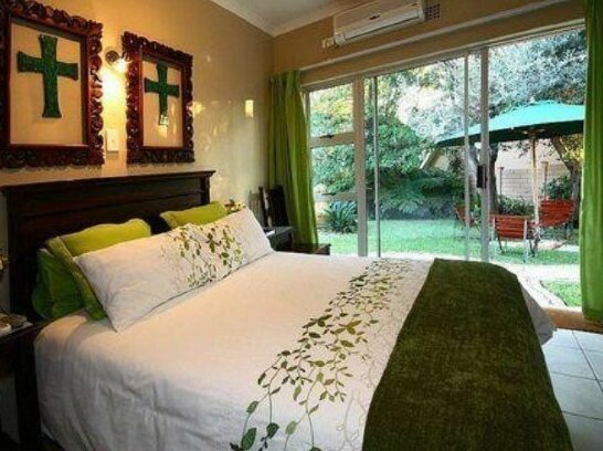 @Home Guest House - Photo4
