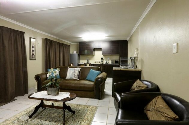 Marjaniek Guest House - Photo2