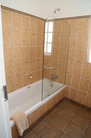 Palm Lodge Rustenburg - Photo5
