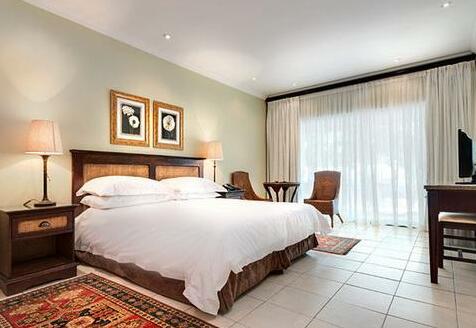 Protea Hotel by Marriott Rustenburg Hunters Rest - Photo5