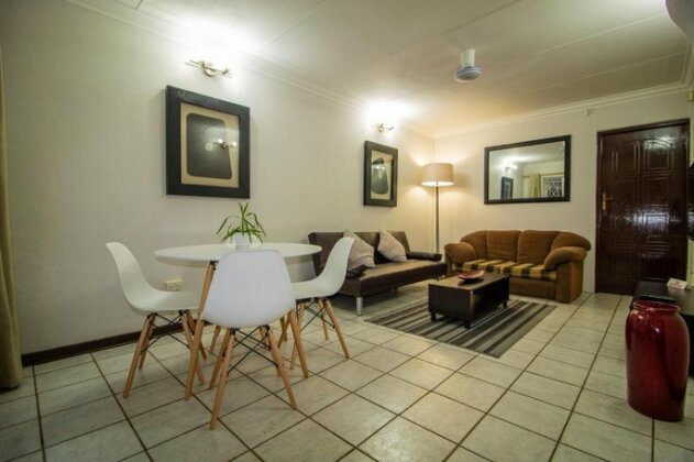 Protea Park Self Catering - Photo2