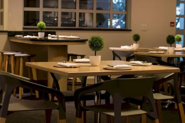 Road Lodge Rustenburg - Photo5