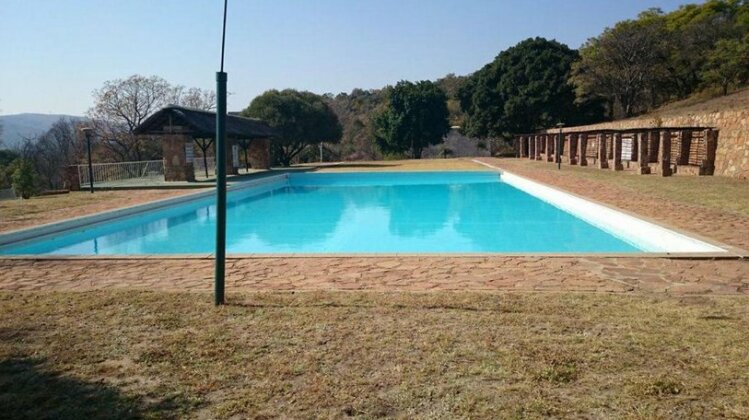 Rustic Cottage Rustenburg - Photo2