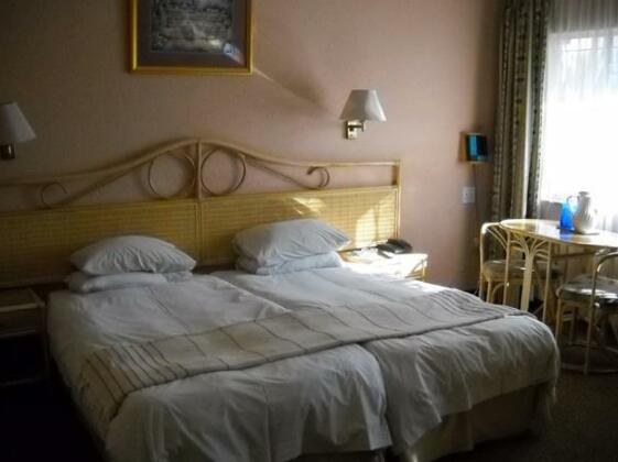 Sparkling Waters Hotel & Spa - Photo4