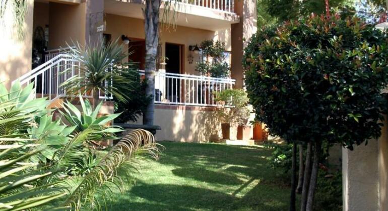 Sunset Ridge Guest House - Photo2