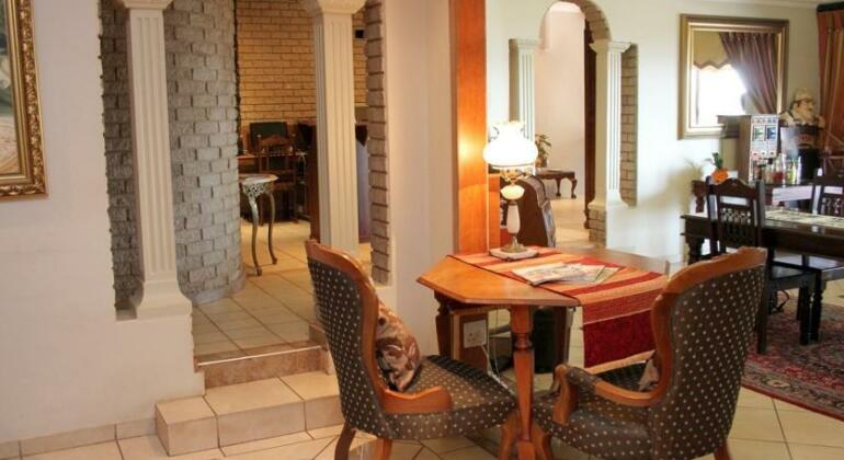 Sunset Ridge Guest House - Photo4