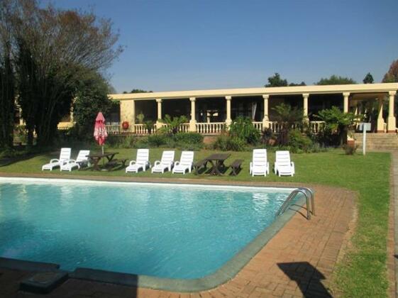 Floreat Riverside Lodge and Spa