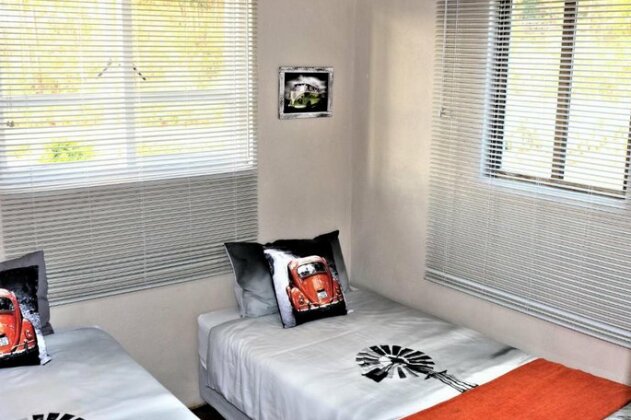 Round Here Guesthouse S/C - Photo5