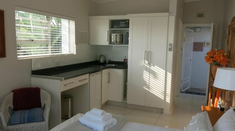 Fairview Guesthouse Salt Rock - Photo4